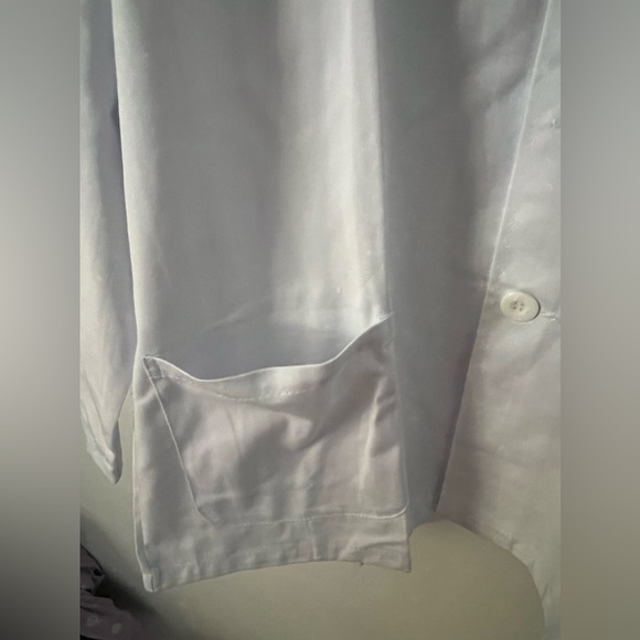 Chef Jacket White Brand New with Pockets Long Sleeve Kitchen Uniform Cooking - Picture 5 of 10
